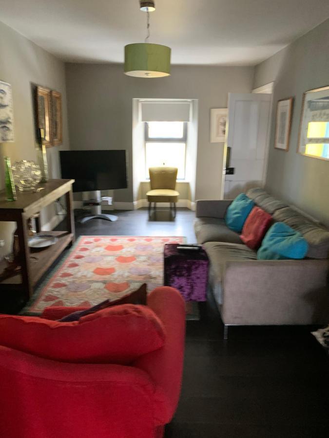 The Town House * Killybegs